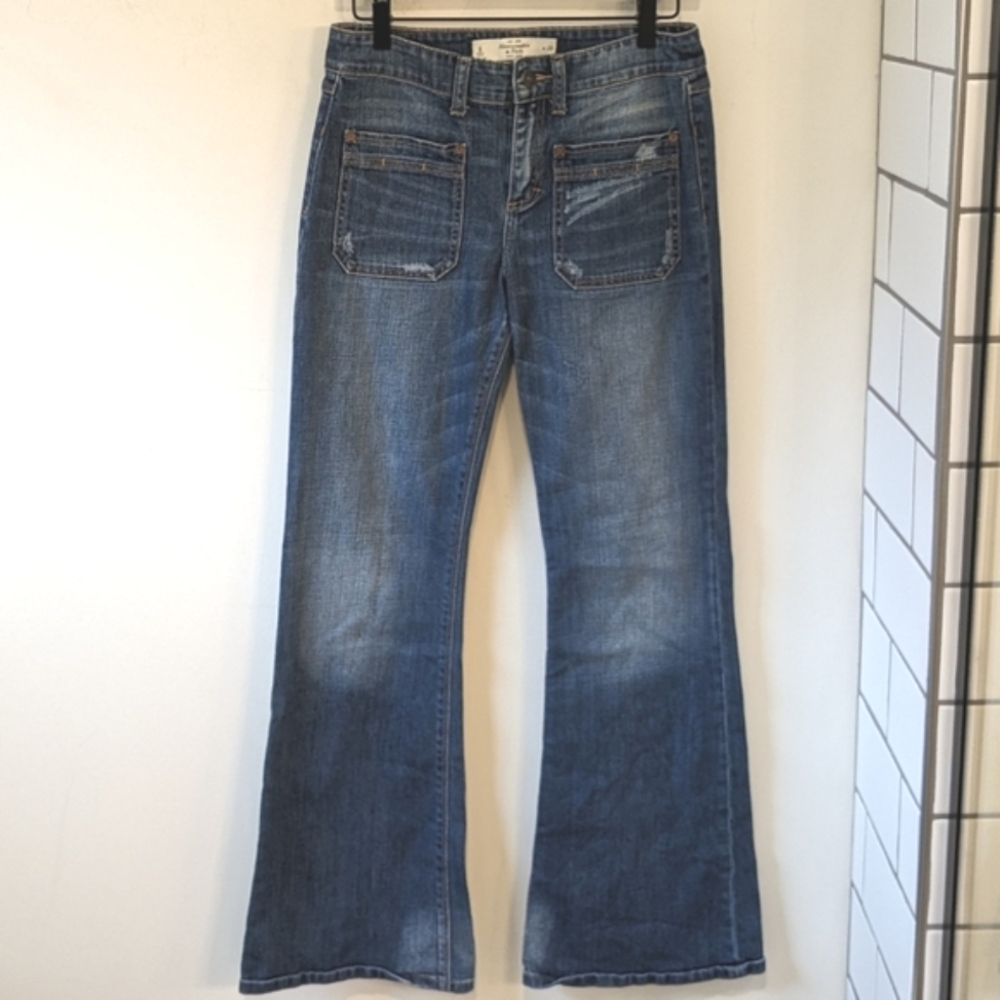 Abercrombie & Fitch Women's Flare High Rise Front Pocket Jeans Size 28/6